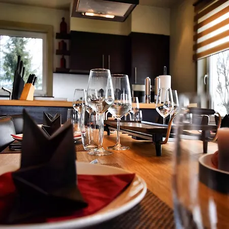 In Nadrin With Garden * Filly