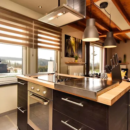 In Nadrin With Garden * Filly