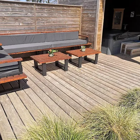 In Nadrin With Garden Filly