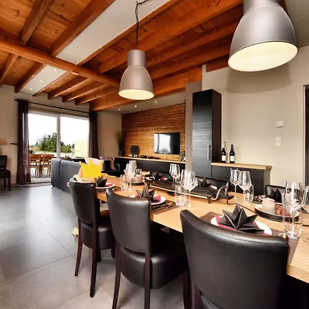 In Nadrin With Garden * Filly