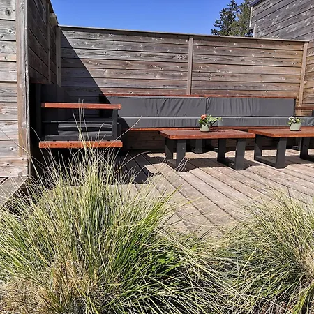 In Nadrin With Garden *