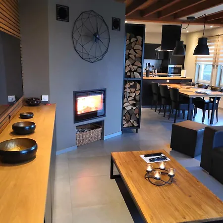 Prázdninový dům In Nadrin With Garden *