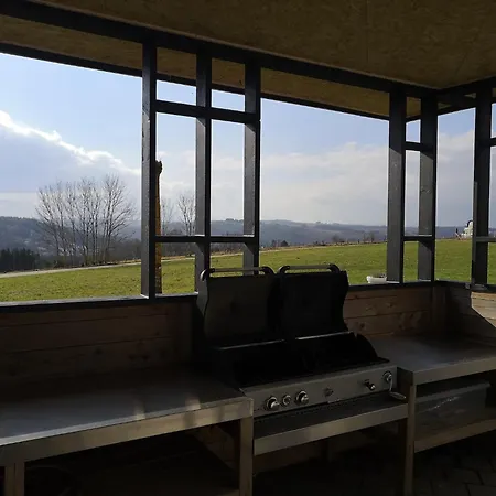 In Nadrin With Garden Casa vacanze