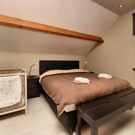 In Nadrin With Garden Holiday home Filly