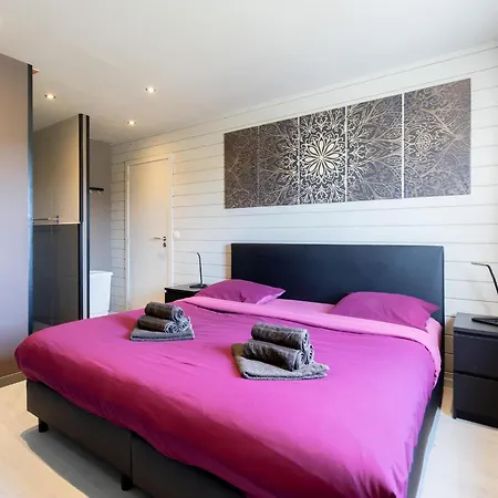 In Nadrin With Garden * Filly