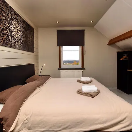 Holiday home In Nadrin With Garden