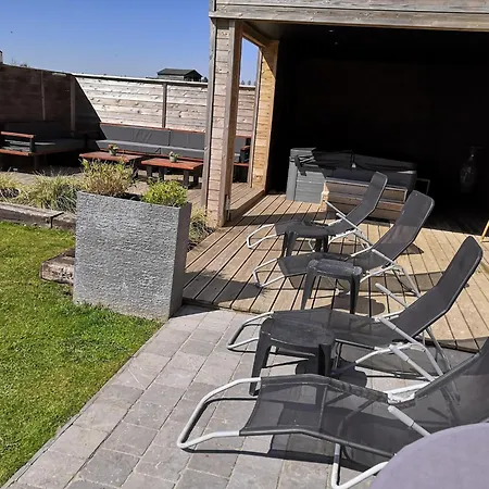 Holiday home In Nadrin With Garden Filly