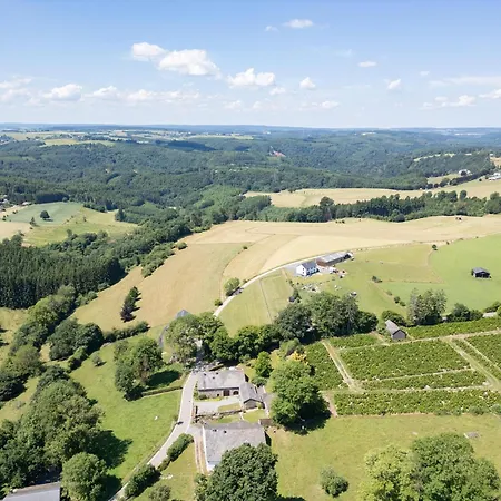 Holiday Home In Nadrin, Filly With Garden And Spa