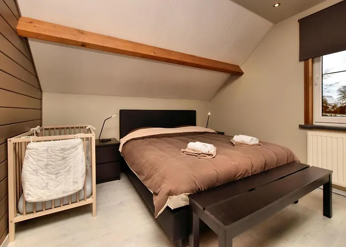 In Nadrin With Garden Holiday home Filly