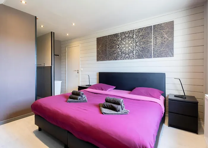 In Nadrin With Garden * Filly