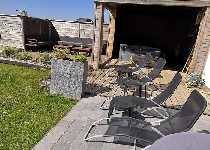 Holiday home In Nadrin With Garden Filly